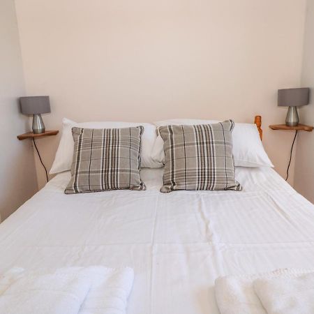 33 Weymouth Park Villa Kingsbridge  Exteriör bild