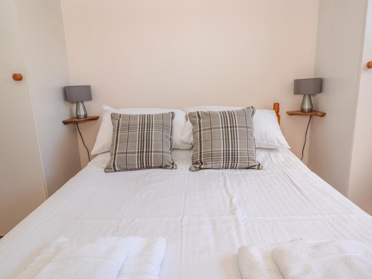 33 Weymouth Park Villa Kingsbridge  Exteriör bild